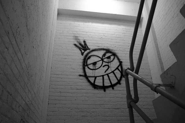 Graffiti on wall in a staircase