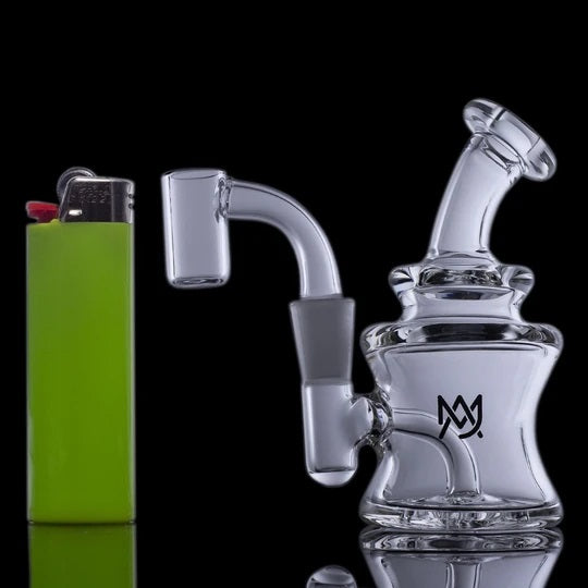 MJ Arsenal Jammer Mini Dab Rig. Price of a Daily Driver, Rips Like a Weekend Exotic. Extra Thick 4mm Borosilicate Glass. Reinforced Base-Connected Perc to Seal it All Together. Why Mini Dab Rigs™? Less Air = More Flavor. MOST DIVERSE CBD CONCENTRATE COLLECTION ON THE WEB. Live Resin, Wax, Shatter &MORE! Glass Rigs, Pipes. Dab, Vape, Smoke Accessories - Sauce Warehouse